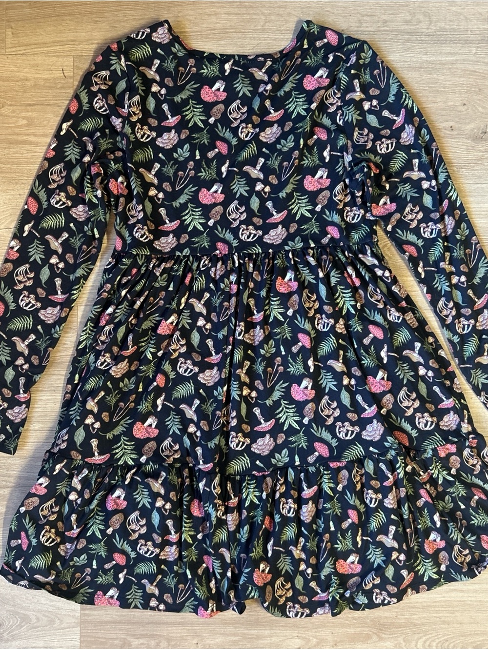 Hot Topic Black Mushroom Print Long Sleeve Dress - Picture 5 of 5